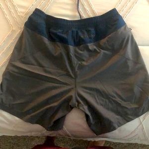Men’s medium Birddog shorts